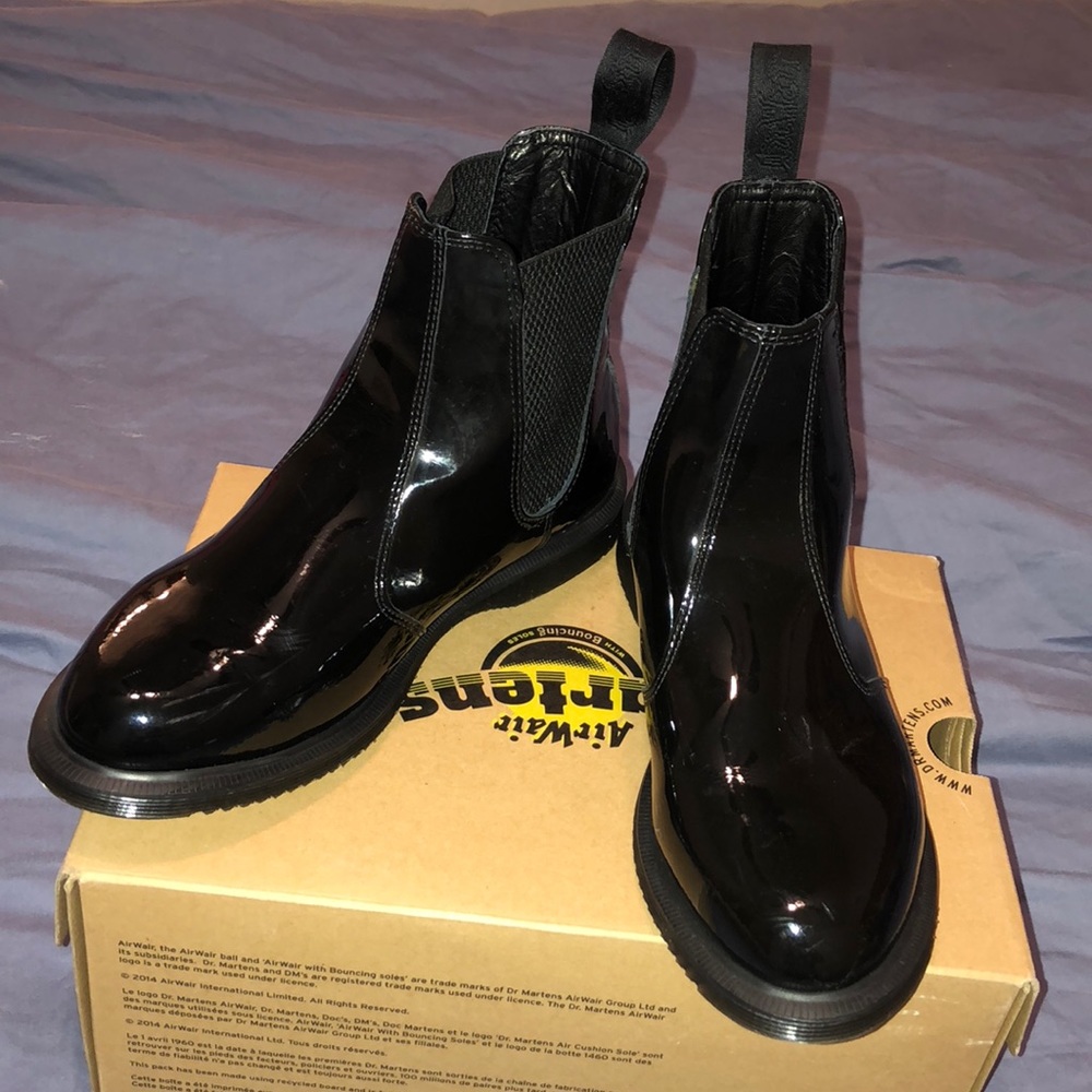 Black patent leather boots, Make an offer 🤓